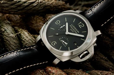 panerai 347 review|Panerai luminor 321 review.